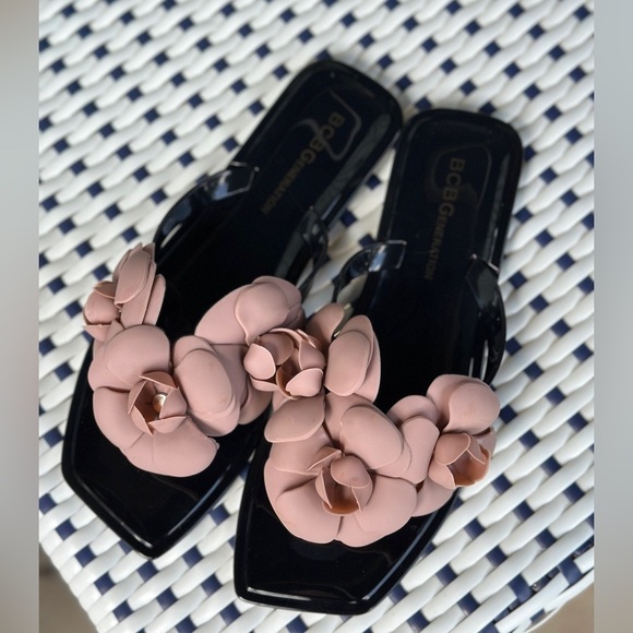 BCBGeneration Lulu Flip Flop SZ5 - Picture 8 of 9